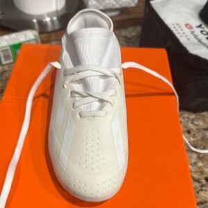 Kids White Soccer Shoes